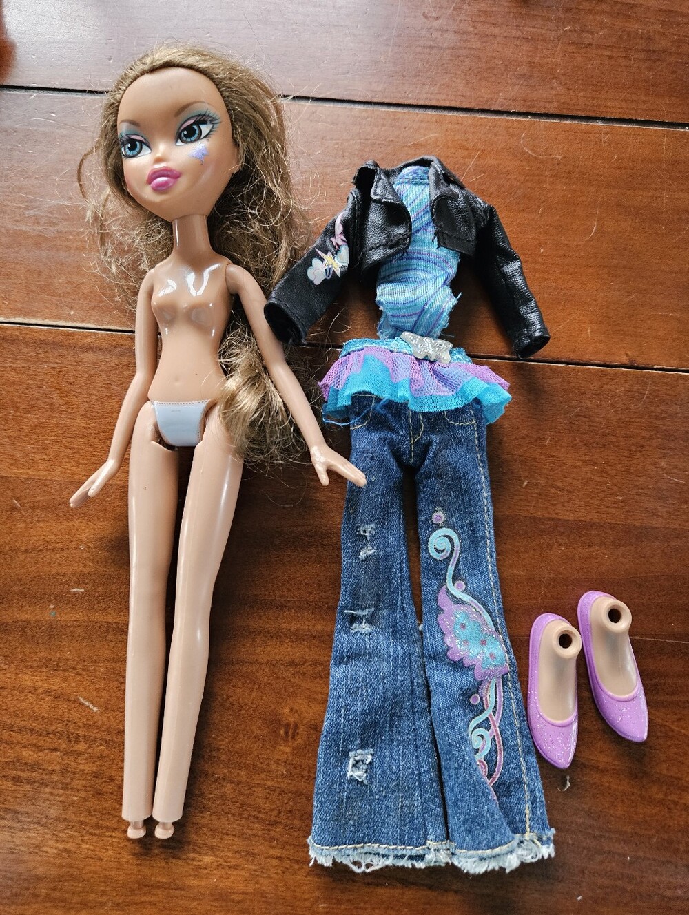 2007 Bratz Fashion Pixiez Yasmin Doll INCOMPLETE